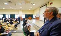 بازدید وزیر بهداشت از روند برگزاری آزمون دستیاری پزشکی.